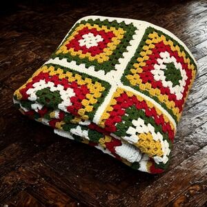 Vintage Style Handmade Granny Square Crochet Blanket Afghan  60x40 Knitted